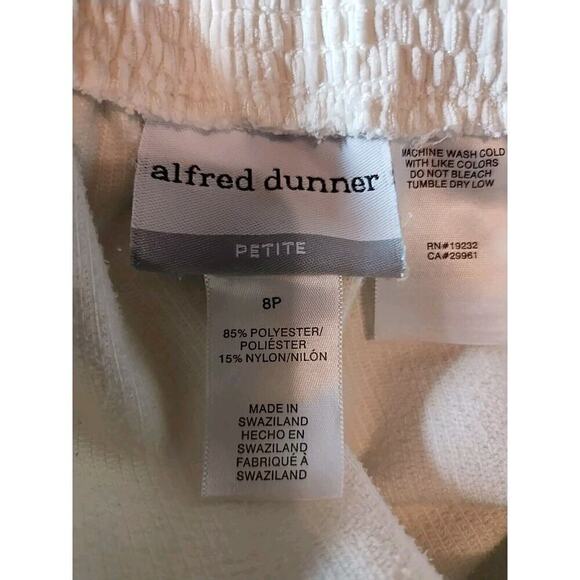 Lot Of 3 Petites Women Pants Slacks Size 8P Yellow Corduroy 25 inch inseam short - Picture 9 of 10